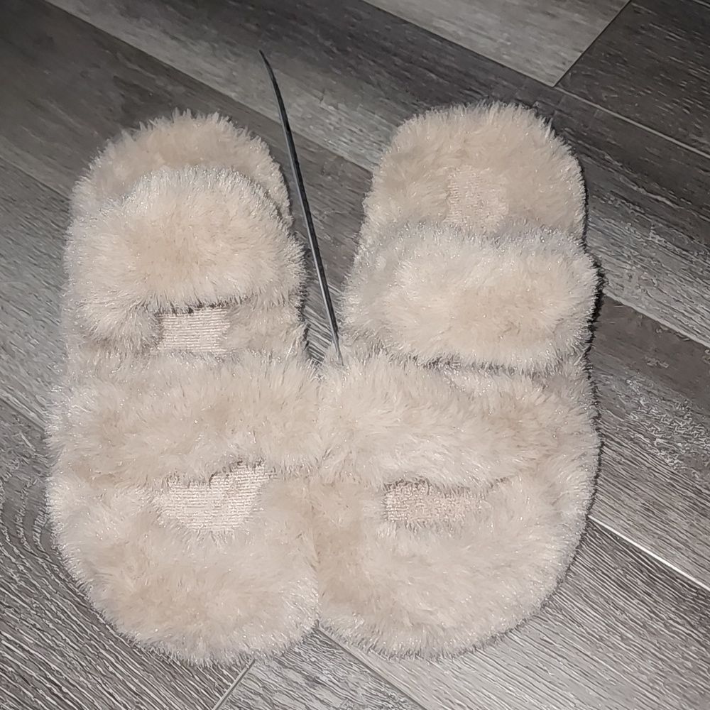 Women's Fluffy Fuzzy Slippers